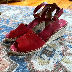 Clarks Artisan Red Wedges